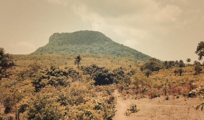 Climbing the mountain Kindia